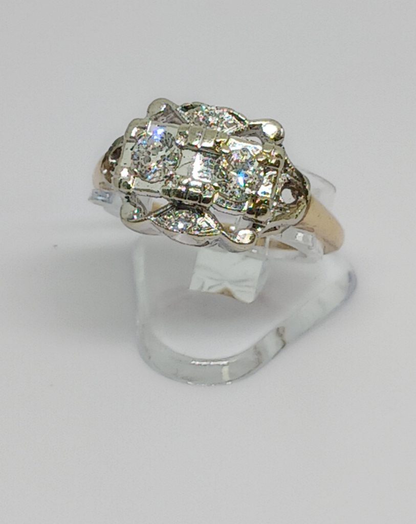 Final Price!! UNBEATABLE! 0.60tdw 14kt Two-tone estate/vintage natural diamond fashion ring